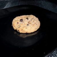 Oatmeal Raisin cookie